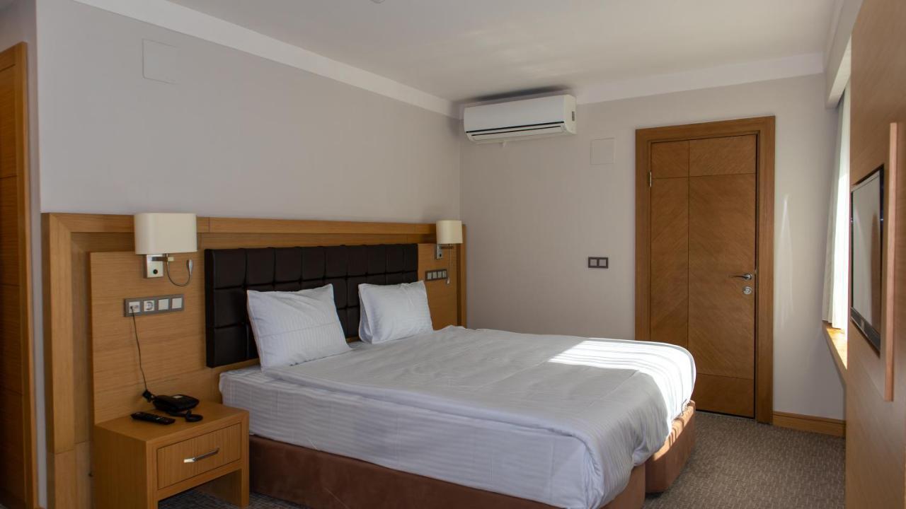 Lotuspark Hotel 부루사 외부 사진