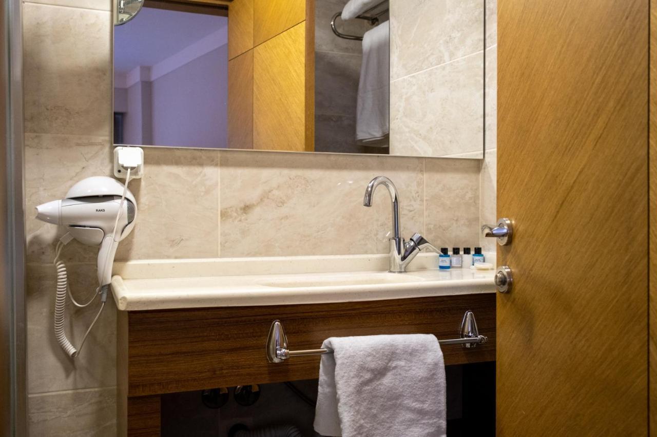 Lotuspark Hotel 부루사 외부 사진