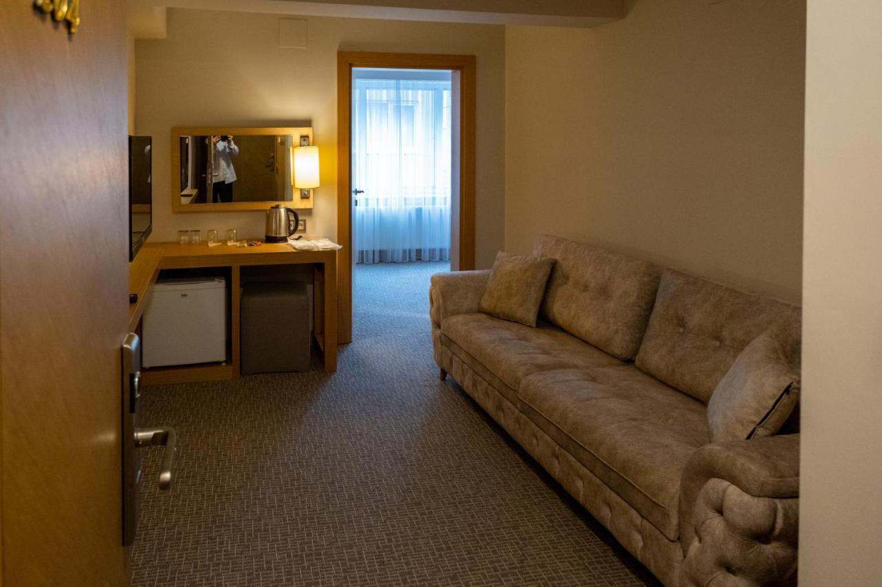 Lotuspark Hotel 부루사 외부 사진
